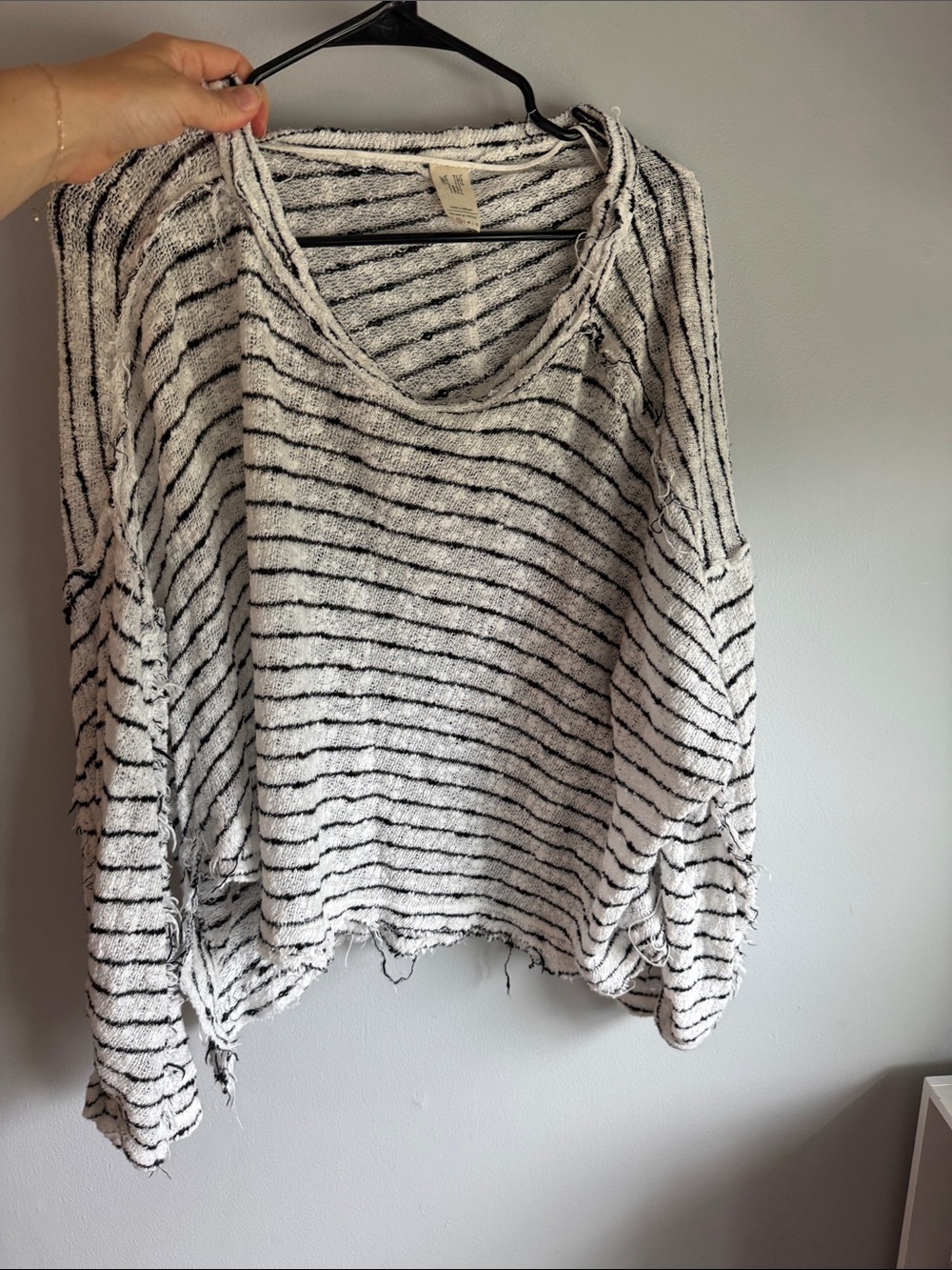 Striped boho Lightweight sweater in White and Black